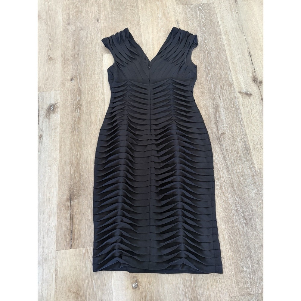 Adrianna Papell Black Ruched Pleated V-Neck Sheath Knee Dress Women's 8
